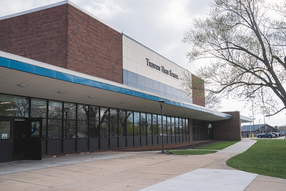 k12 - trenton orientation night - 04-24-2023-008
