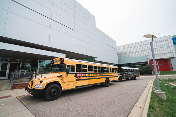 yellow bus 2023-010