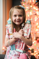 J-E-Holiday 2024-018
